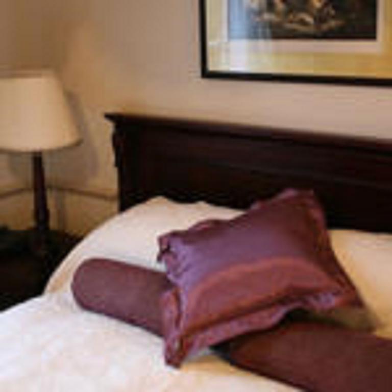 Lord Milner Hotel London Bagian luar foto
