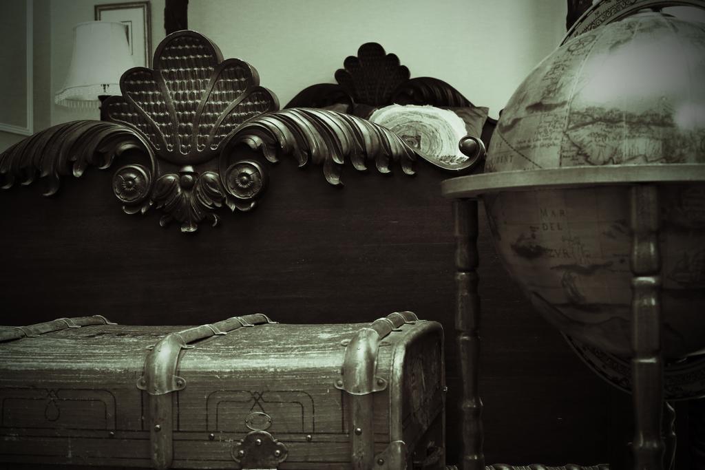 Lord Milner Hotel London Bagian luar foto