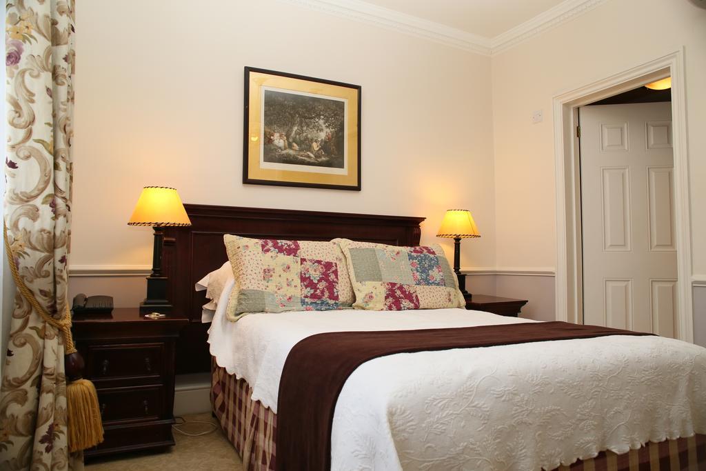 Lord Milner Hotel London Bagian luar foto